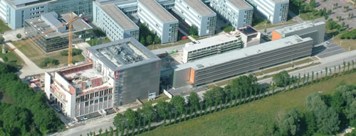 Luftaufnahme des LRZ