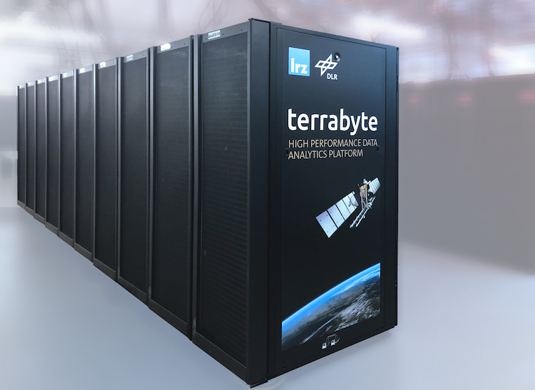 terrabyte_sentinel1_Mockup_08072021_xs